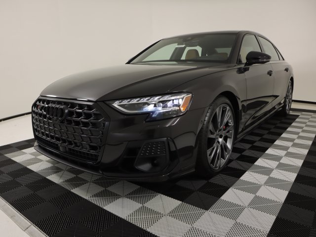  Audi S8