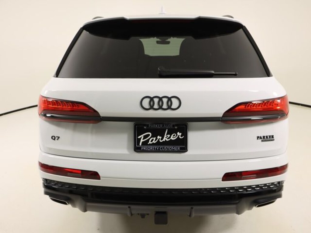 New 2026 Audi Q7 55 Premium SUV