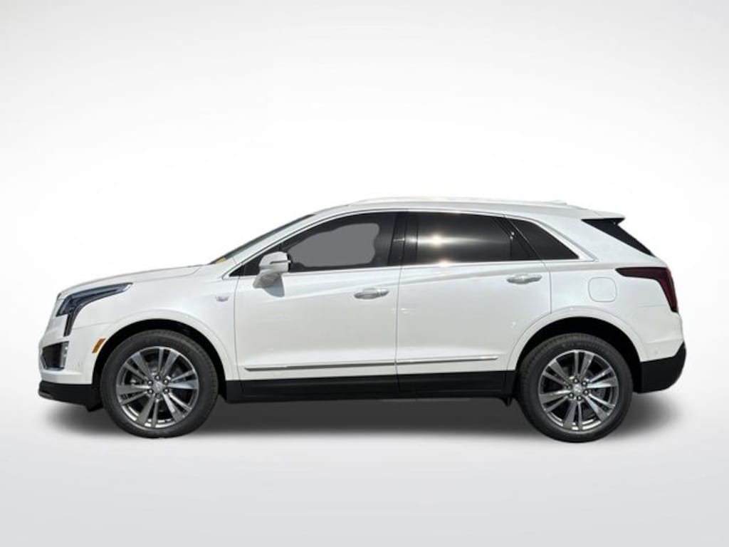 New 2026 CADILLAC XT5 Premium Luxury SUV