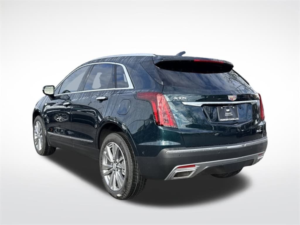 New 2026 CADILLAC XT5 Premium Luxury SUV