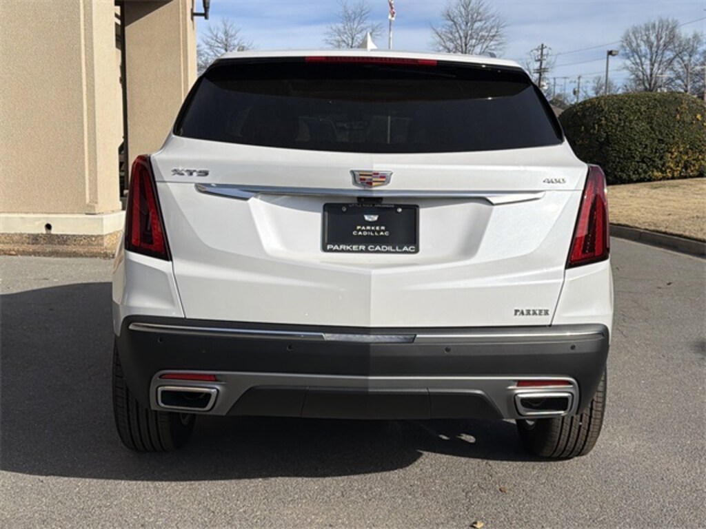 New 2025 CADILLAC XT5 Premium Luxury SUV