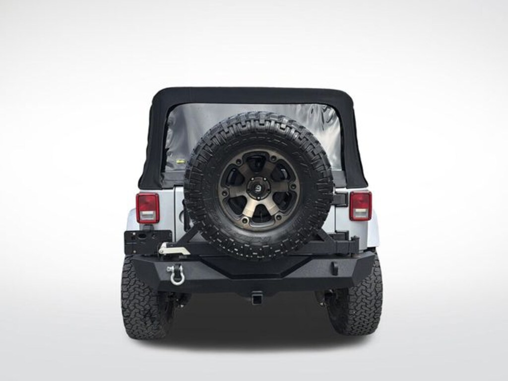 Used 2013 Jeep Wrangler Unlimited Sport SUV