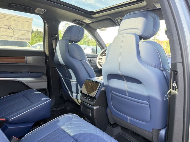 2026 Cadillac VISTIQ Premium Luxury - Photo 17