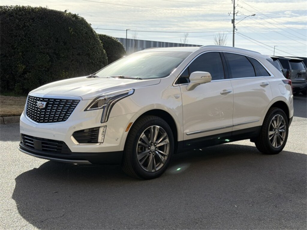 New 2025 CADILLAC XT5 Premium Luxury SUV