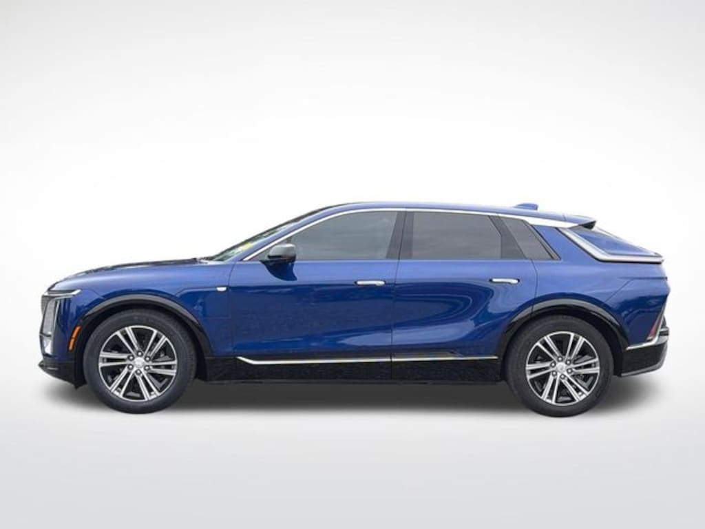 Certified 2024 CADILLAC LYRIQ Luxury SUV