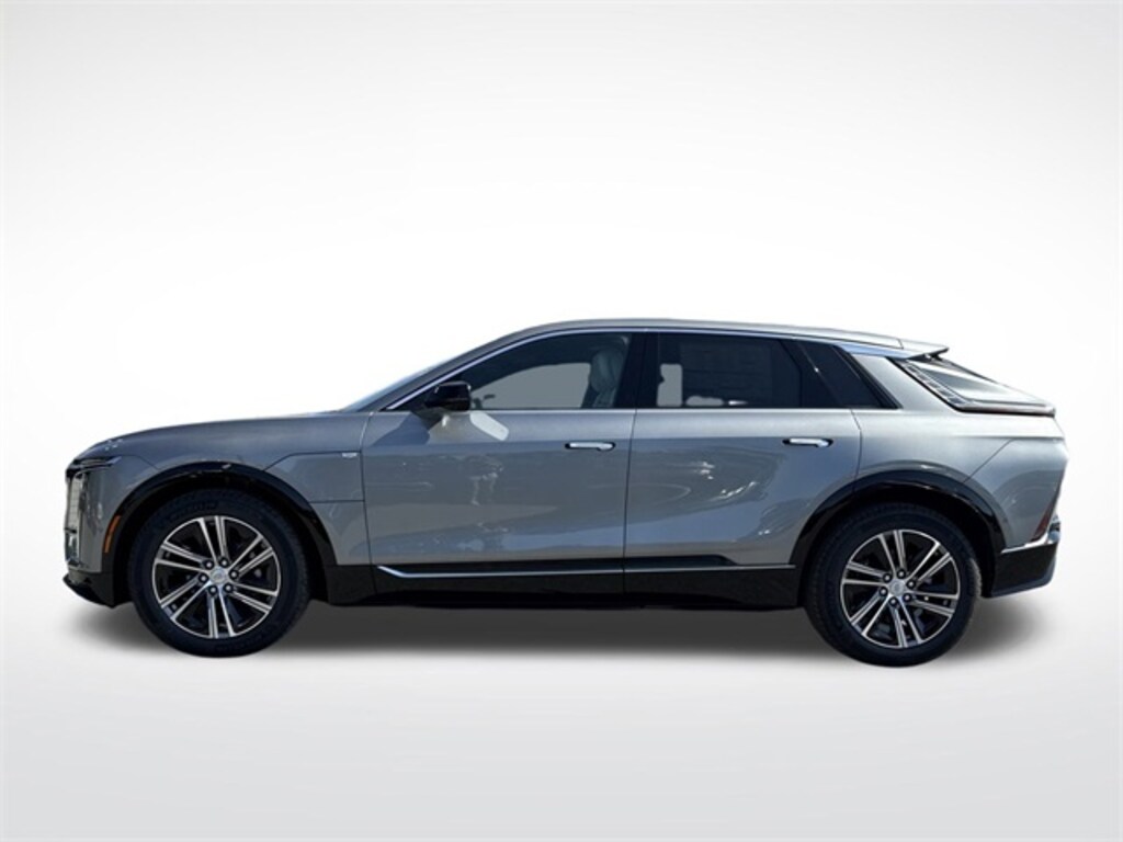 New 2026 CADILLAC LYRIQ Luxury SUV