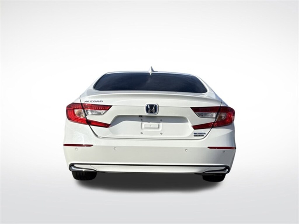 Used 2022 Honda Accord Hybrid Touring Sedan