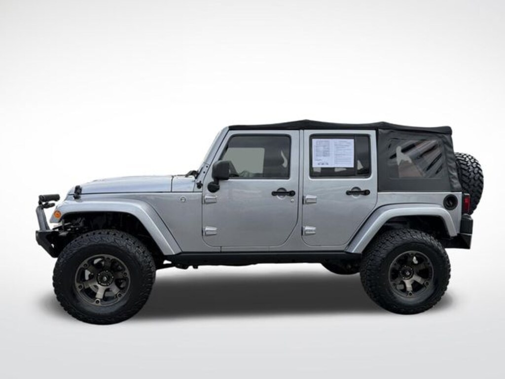 Used 2013 Jeep Wrangler Unlimited Sport SUV