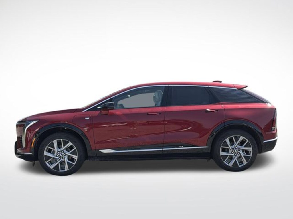 New 2026 CADILLAC OPTIQ Premium Luxury SUV
