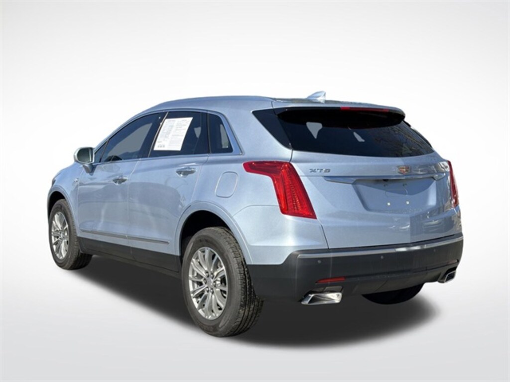Used 2017 CADILLAC XT5 Luxury SUV