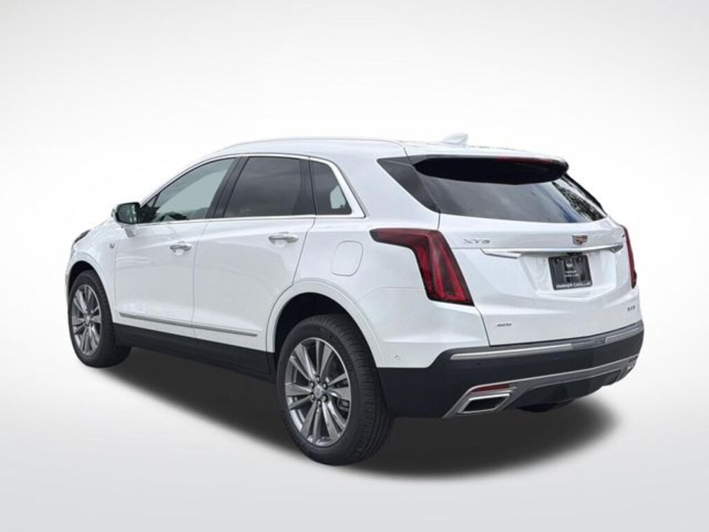 New 2026 CADILLAC XT5 Premium Luxury SUV