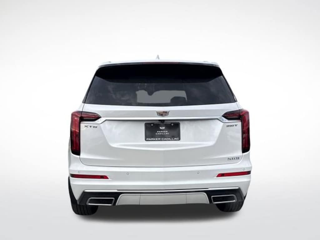 New 2025 CADILLAC XT6 Luxury SUV