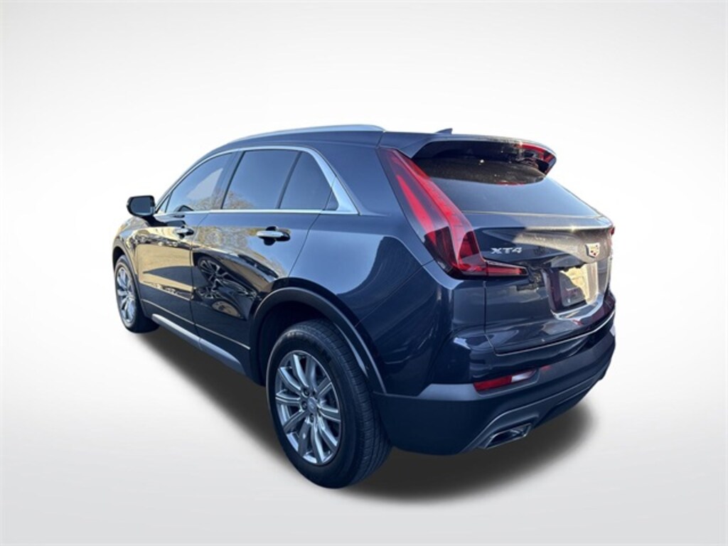 Certified 2022 CADILLAC XT4 Premium Luxury SUV