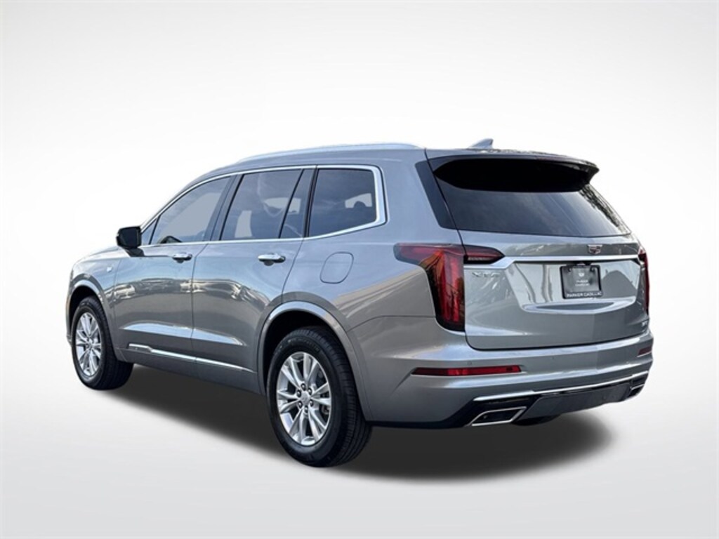 New 2025 CADILLAC XT6 Luxury SUV