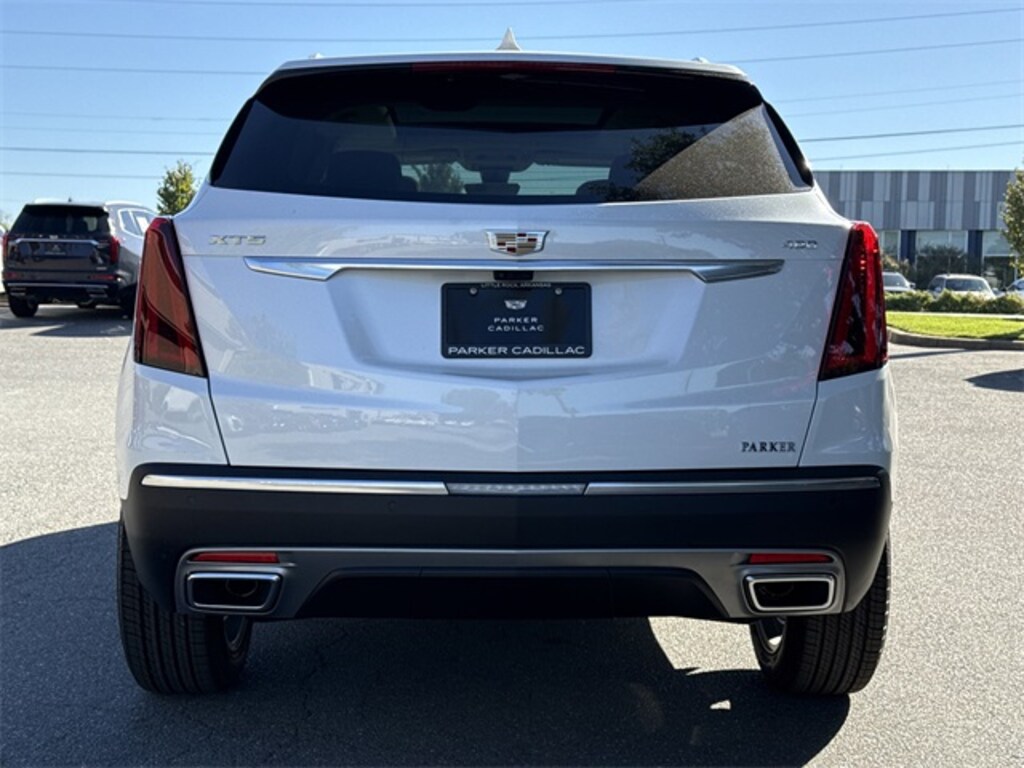 New 2025 CADILLAC XT5 Premium Luxury SUV