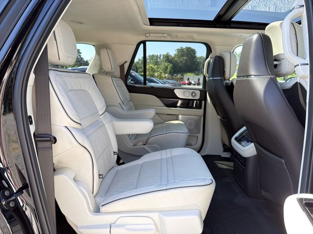 2024 Lincoln Navigator Black Label L - Photo 16
