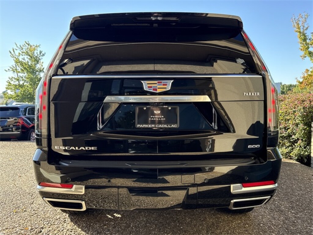 New 2026 CADILLAC Escalade Luxury SUV