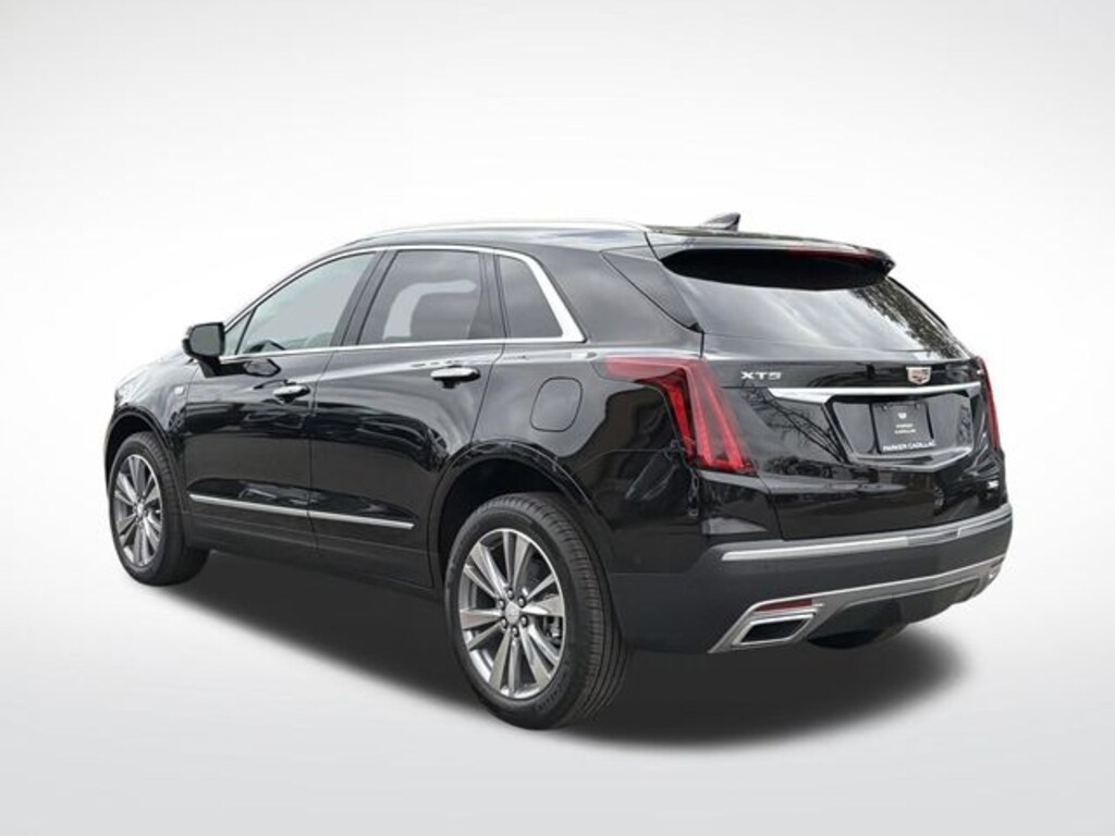 New 2026 CADILLAC XT5 Premium Luxury SUV