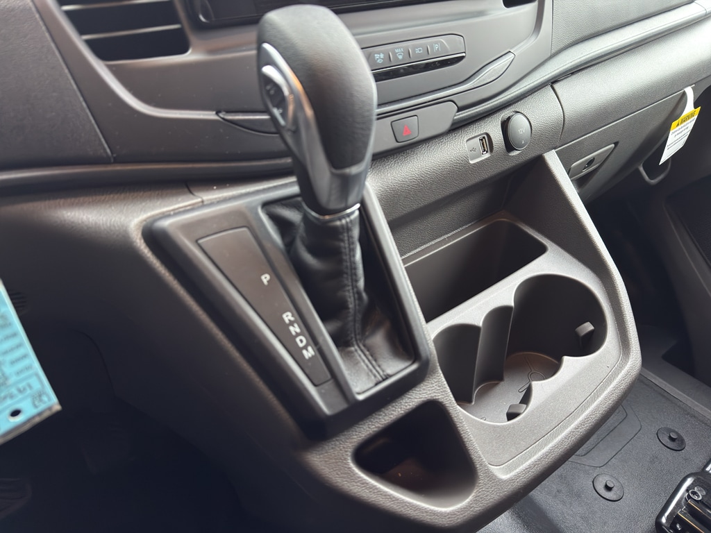 2025 Ford Transit Passenger Van XL - Photo 25