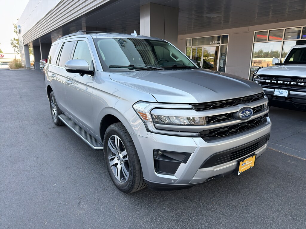 Used 2022 Ford Expedition XLT SUV