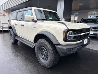 2026 Ford Bronco Outer Banks SUV
