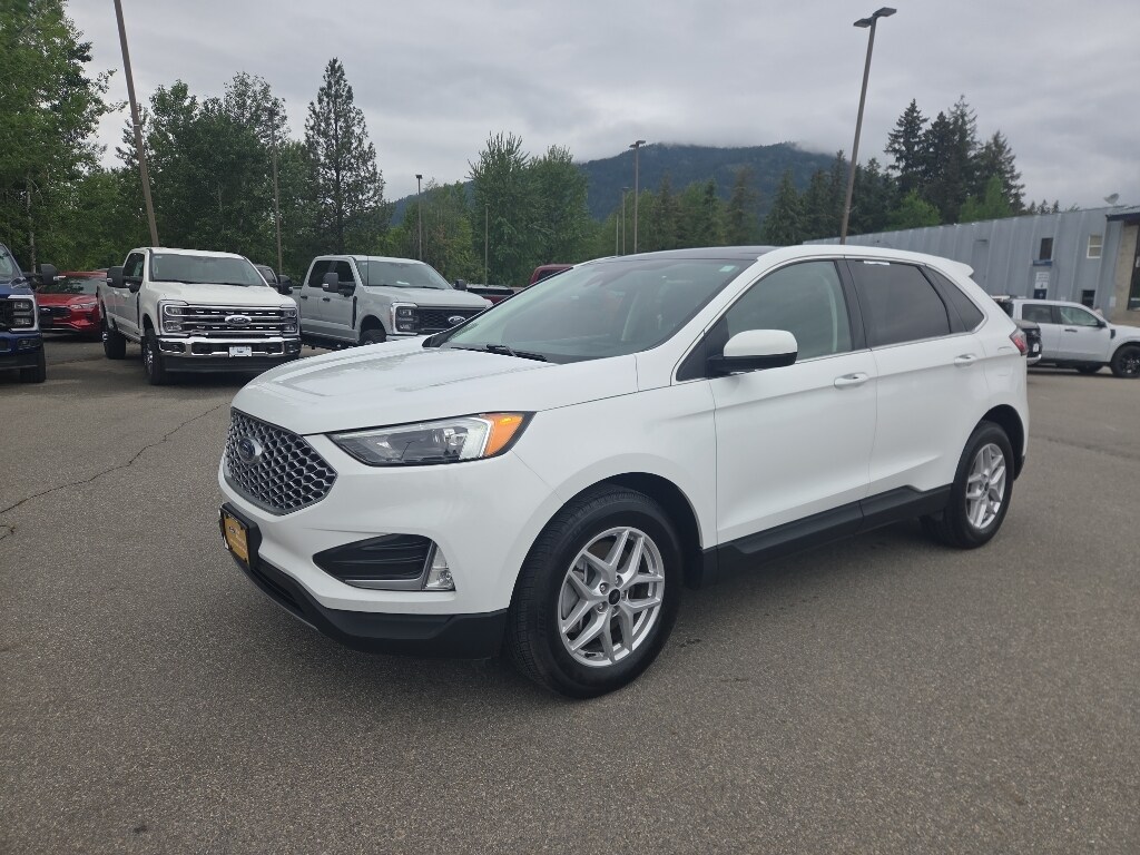 Used 2024 Ford Edge SEL SUV