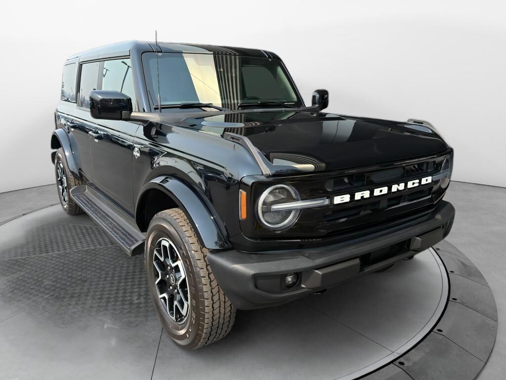 Used 2025 Ford Bronco Outer Banks SUV
