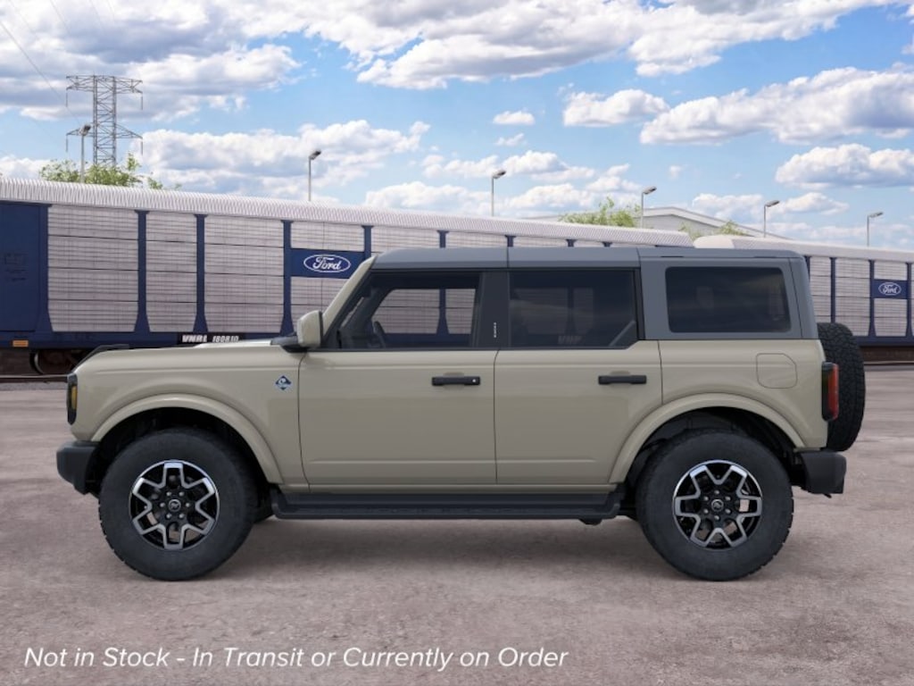 New 2026 Ford Bronco Outer Banks SUV