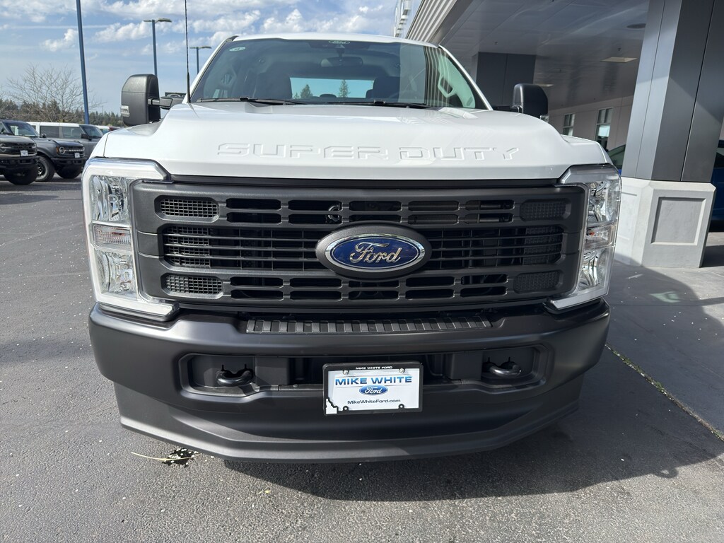 New 2026 Ford F-250 XL Truck Crew Cab