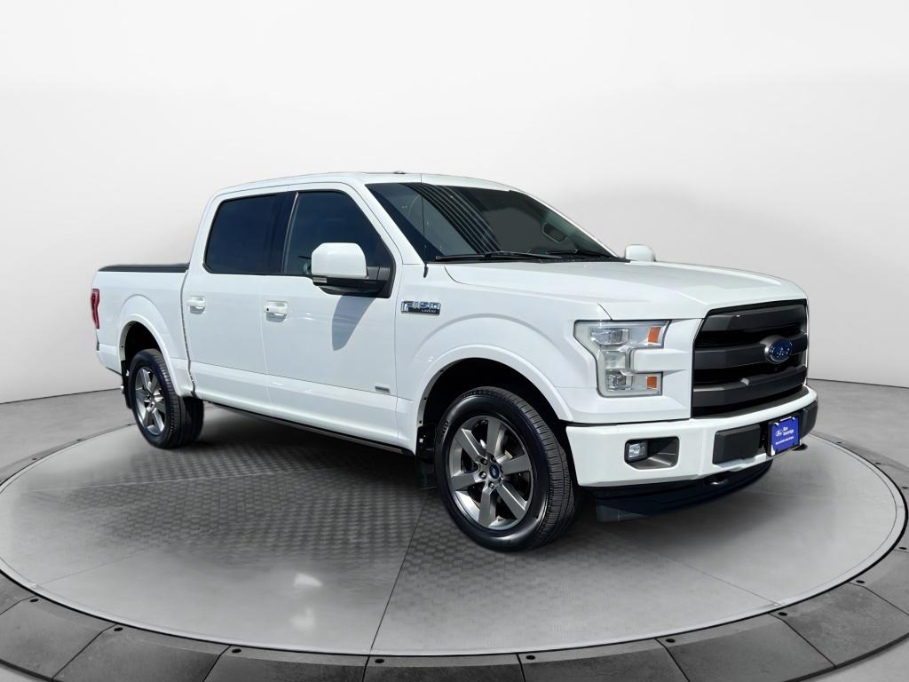 2017 Ford F-150 Lariat 4x4 SuperCrew 145 in's photo