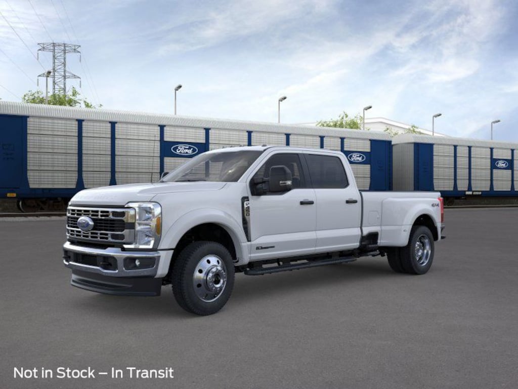New 2026 Ford F-450 XLT Truck Crew Cab