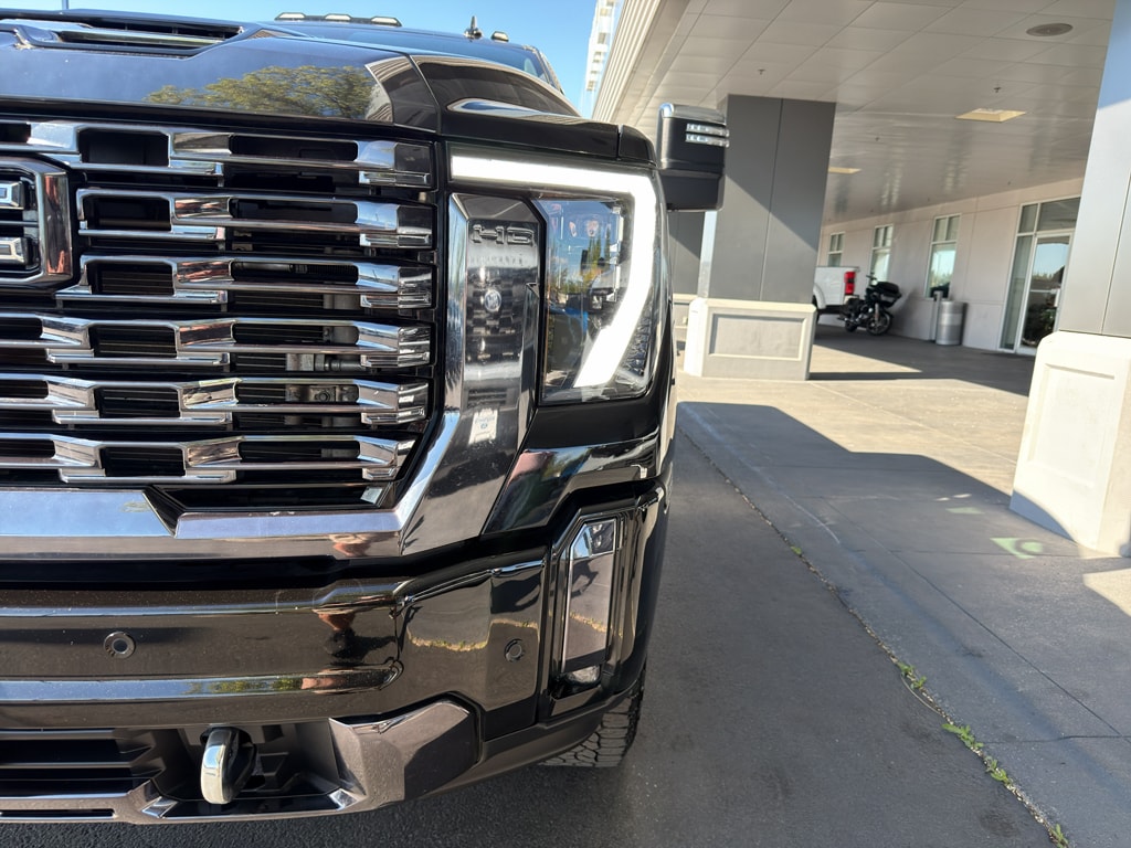 Certified 2024 GMC Sierra Denali Ultimate CREW CAB SHORT BED TRUCK
