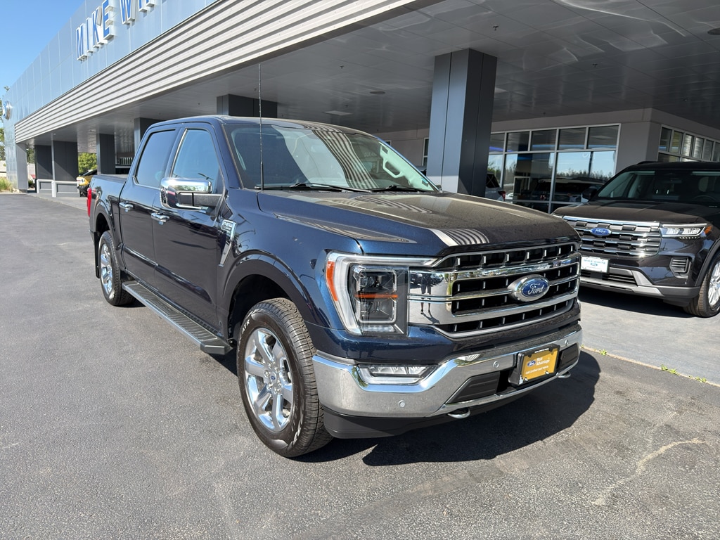 2023 Ford F-150 Lariat 4x4 SuperCrew 145 in's photo