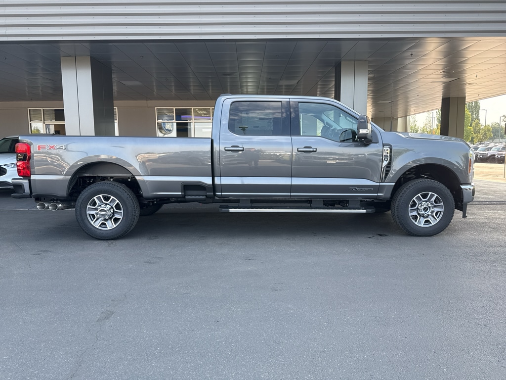 New 2026 Ford F-350 Truck Crew Cab