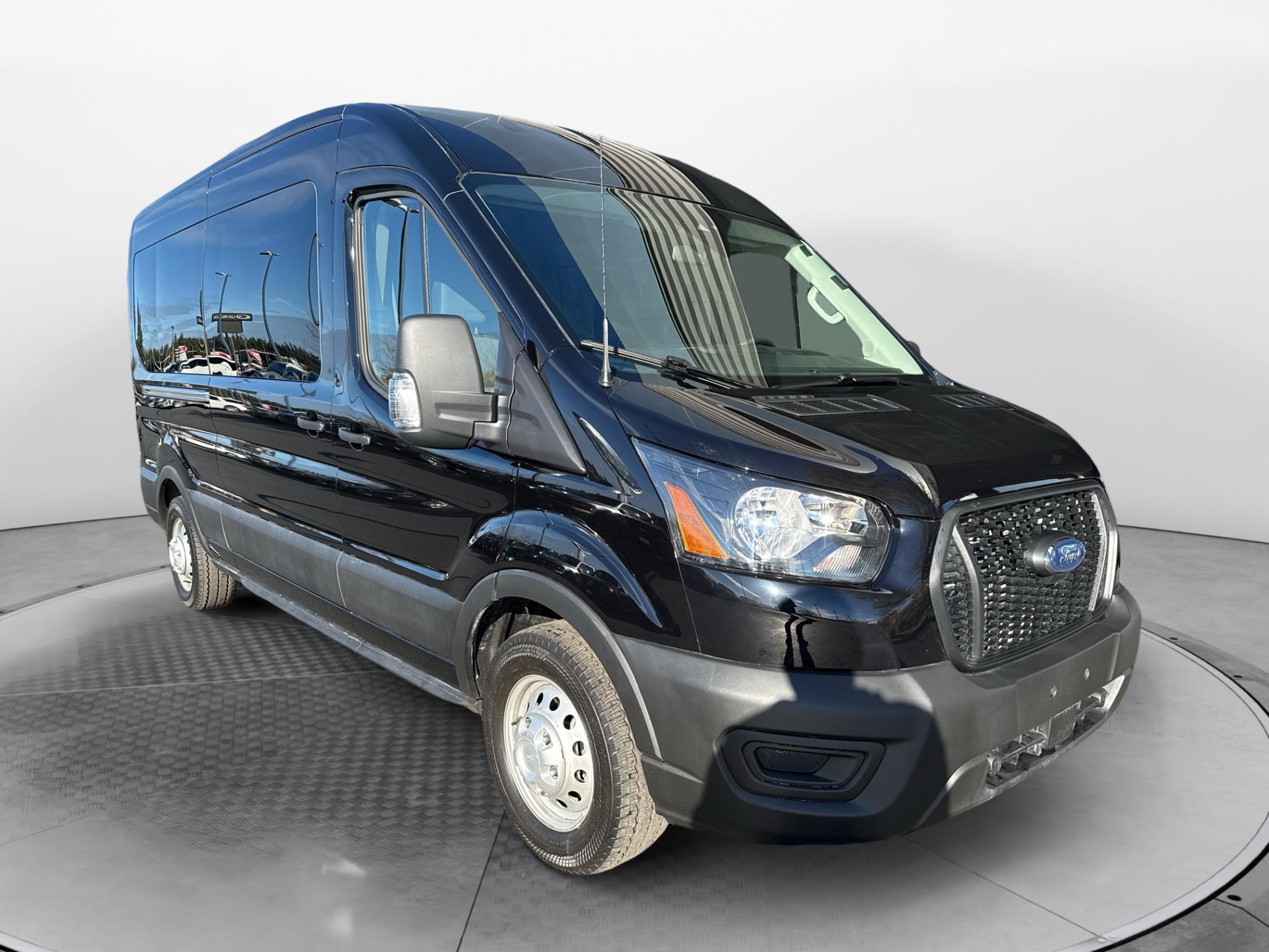 2025 Ford Transit 350