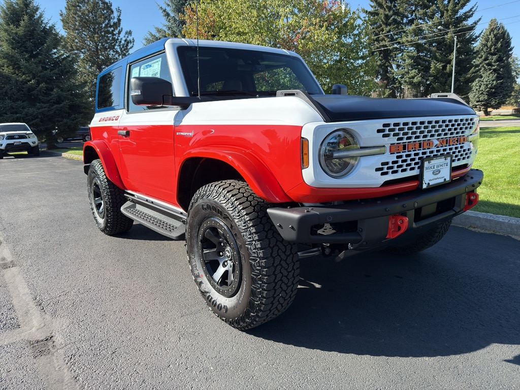 2025 Ford Bronco 2-Door Stroppe's photo