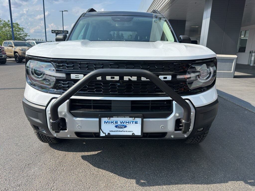 2025 Ford Bronco Sport Badlands photo 2