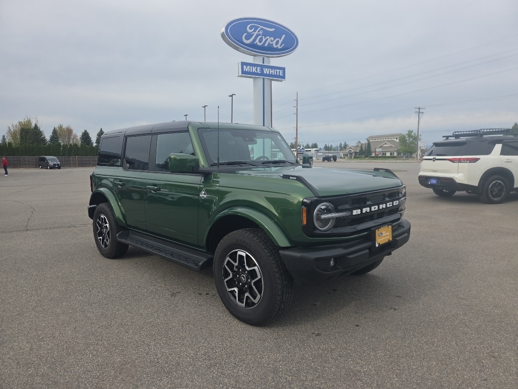 Certified 2025 Ford Bronco Outer Banks SUV