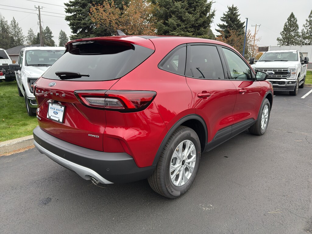 2026 Ford Escape Active photo 4