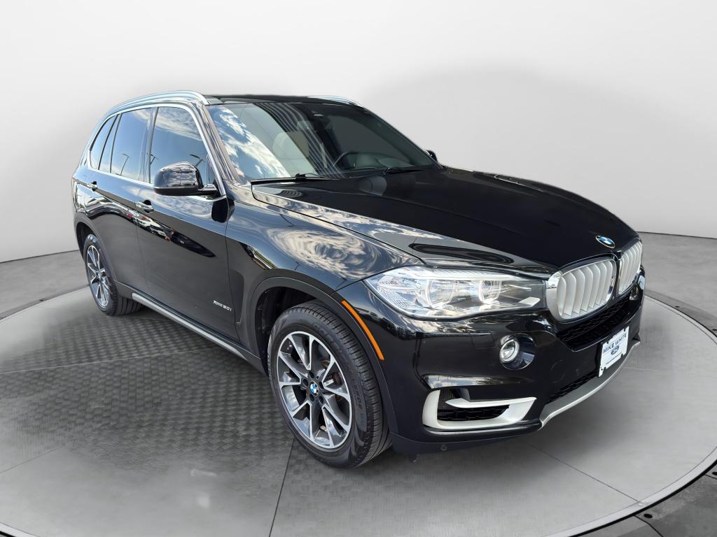 2017 BMW X5 xDrive50i's photo