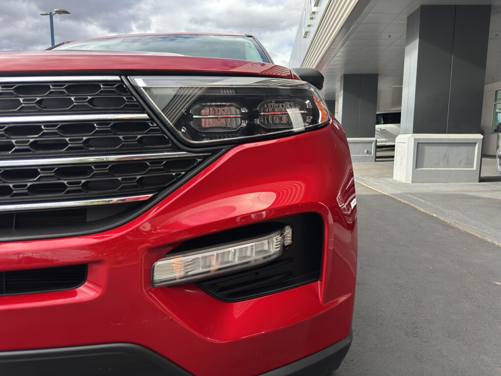 2022 Ford Explorer XLT photo 4