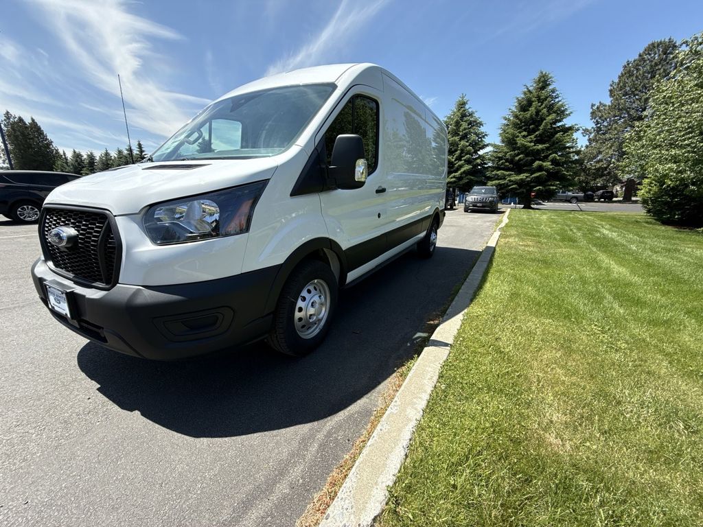 2025 Ford Transit photo 2