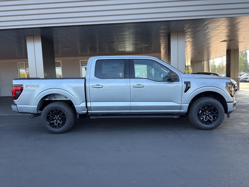 New 2025 Ford F-150 XLT Truck SuperCrew Cab