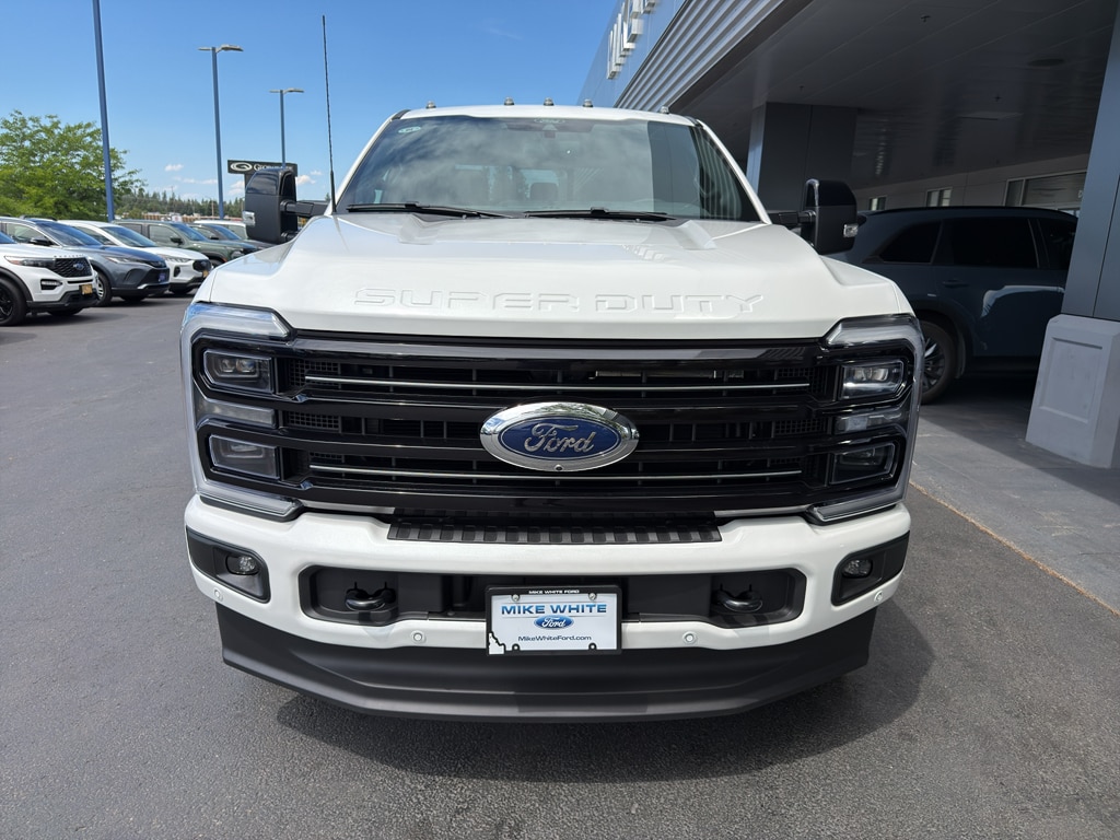 New 2026 Ford F-350 Platinum Truck Crew Cab