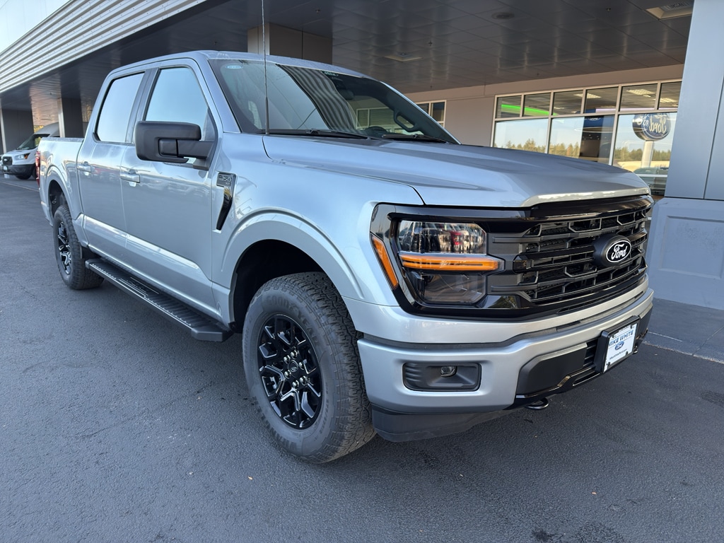 New 2025 Ford F-150 XLT Truck SuperCrew Cab