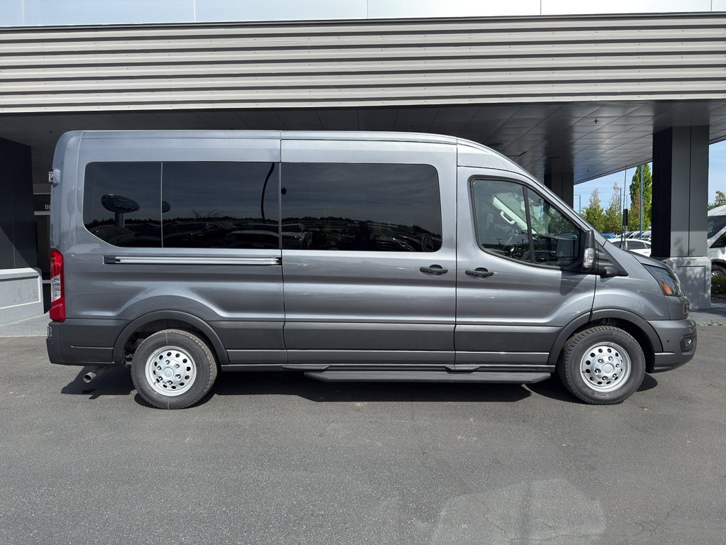 New 2026 Ford Transit-350 Passenger Passenger Van XLT Wagon Medium Roof Van