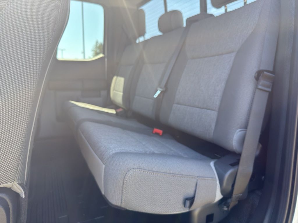 2025 Ford F-350 Super Duty Chassis Cab XL - Photo 30