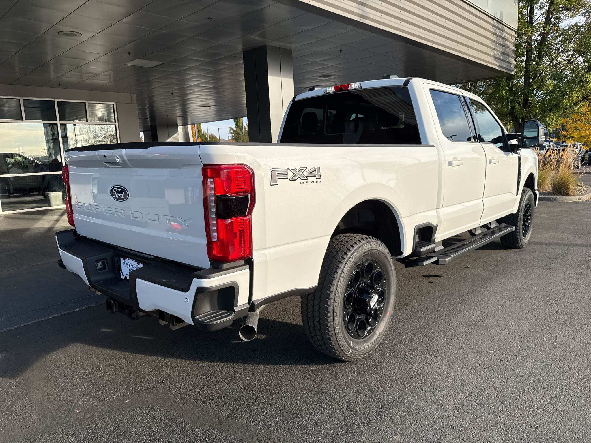 New 2027 Ford F-350 ® Lariat® Truck Crew Cab