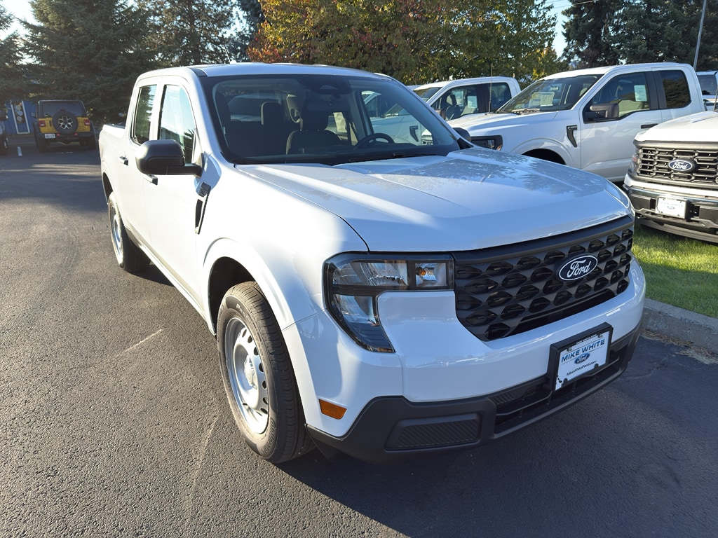 New 2025 Ford Maverick XL Truck SuperCrew