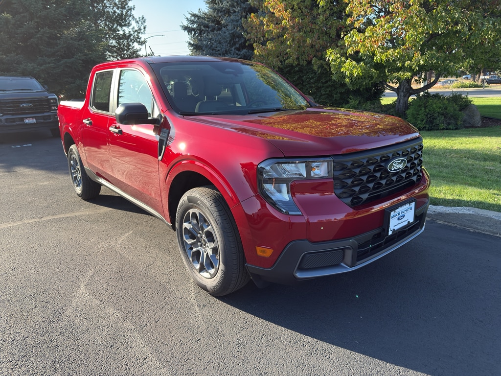 2025 Ford Maverick XLT's photo